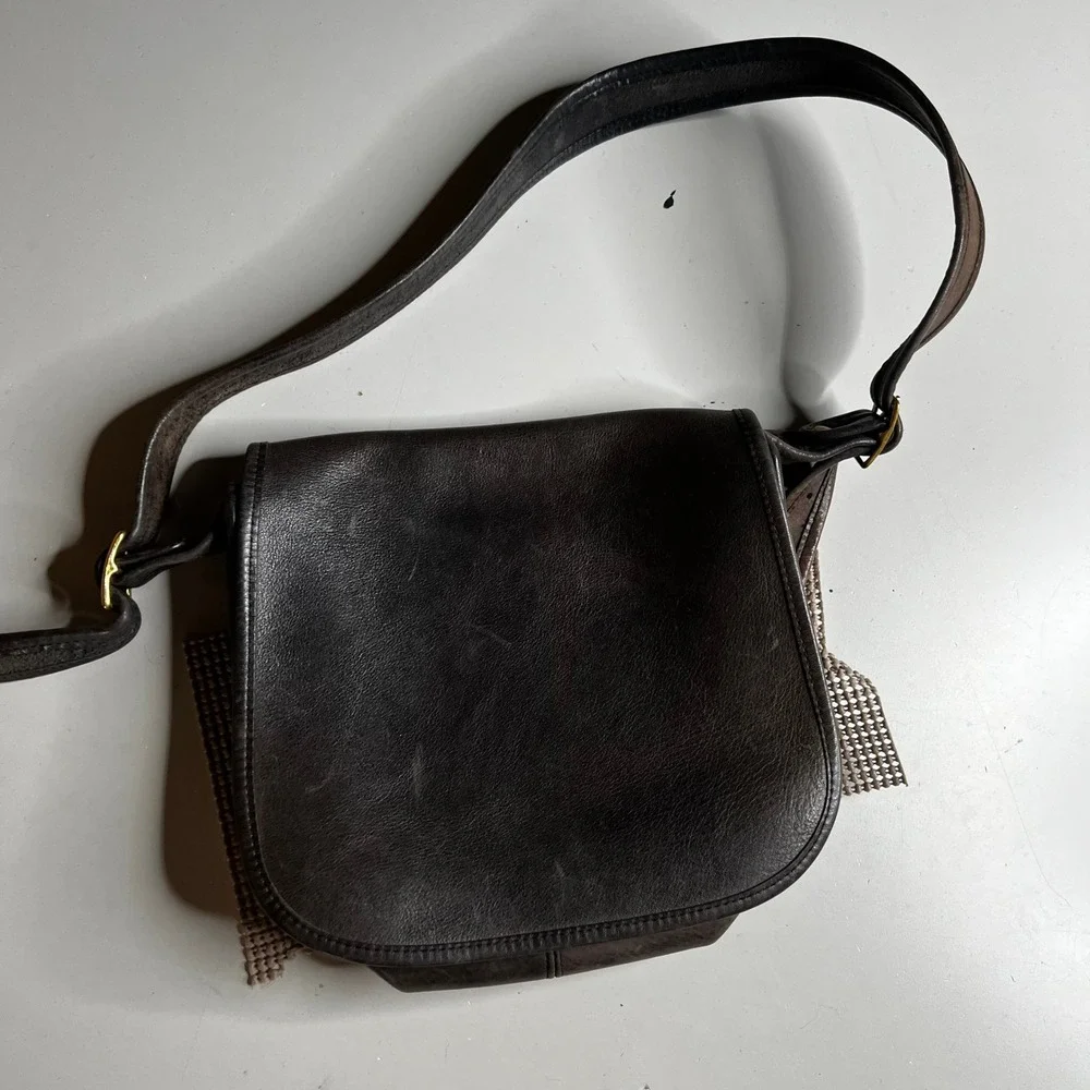 Vintage Coach Brown Leather Crossbody Flap Bag Messenger 984-8117